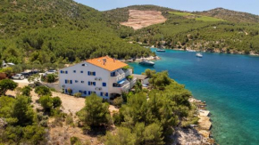 Island Breeze M - Hvar Villa
